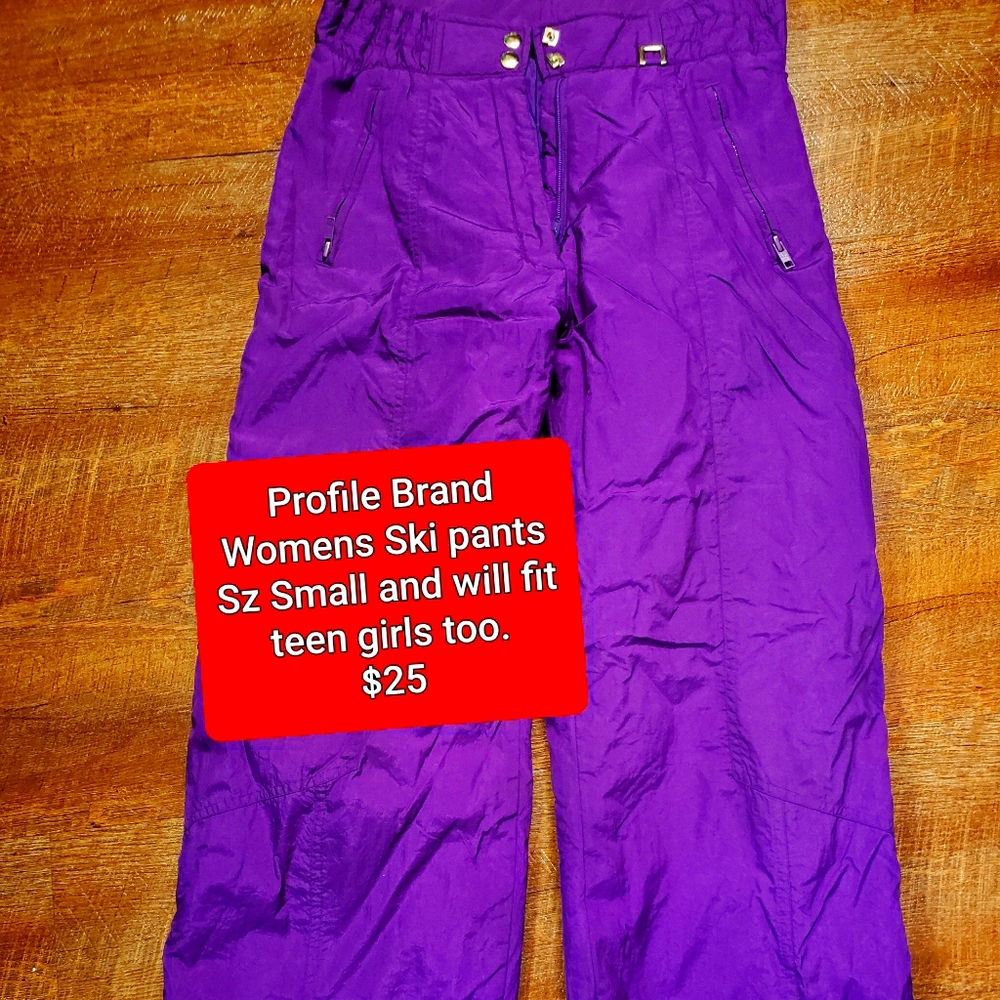 Ski pants for women